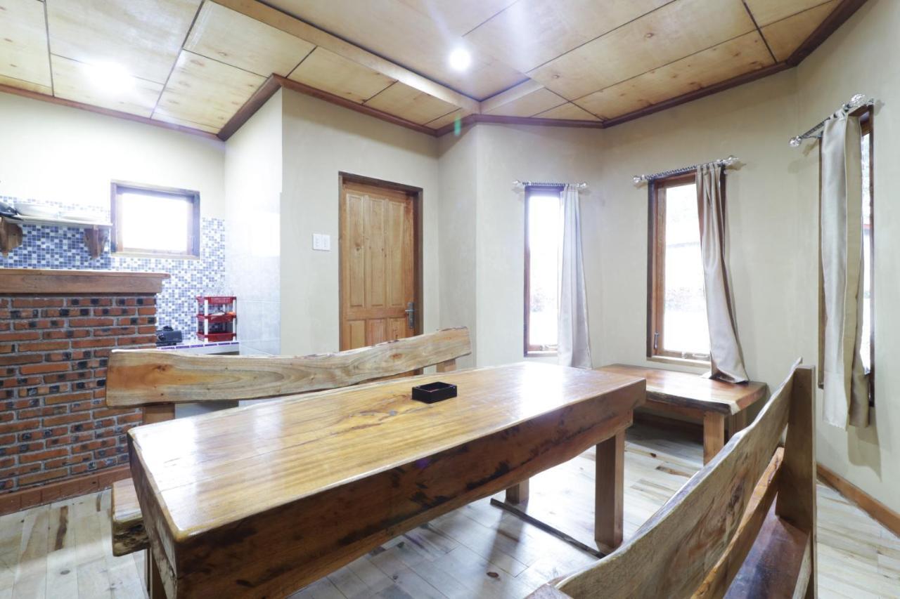 Alloyna Country Cottage Brastagi Berastagi Exterior photo